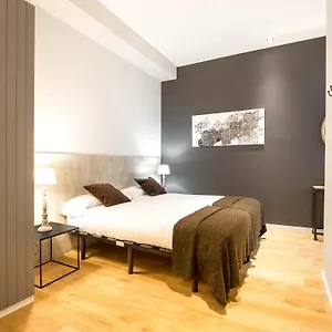  Apartment Rent Rambla Catalunya Spanien