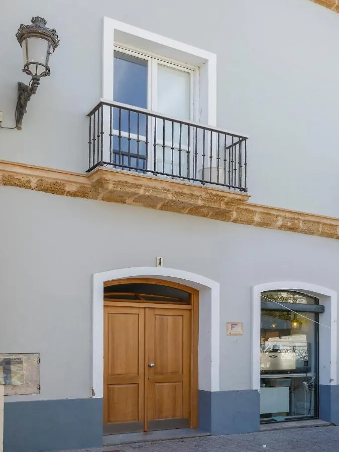 Apartamentos El Capitan Veneno By Cadiz4Rentals