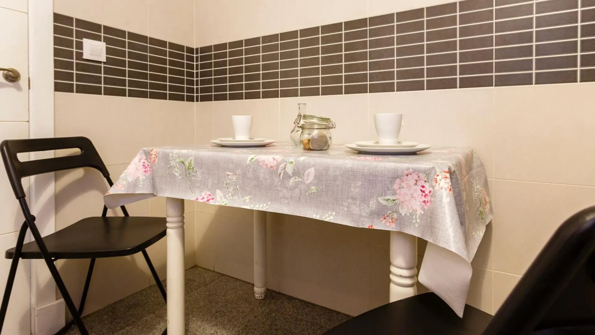 Apartamentos El Capitan Veneno By Cadiz4Rentals